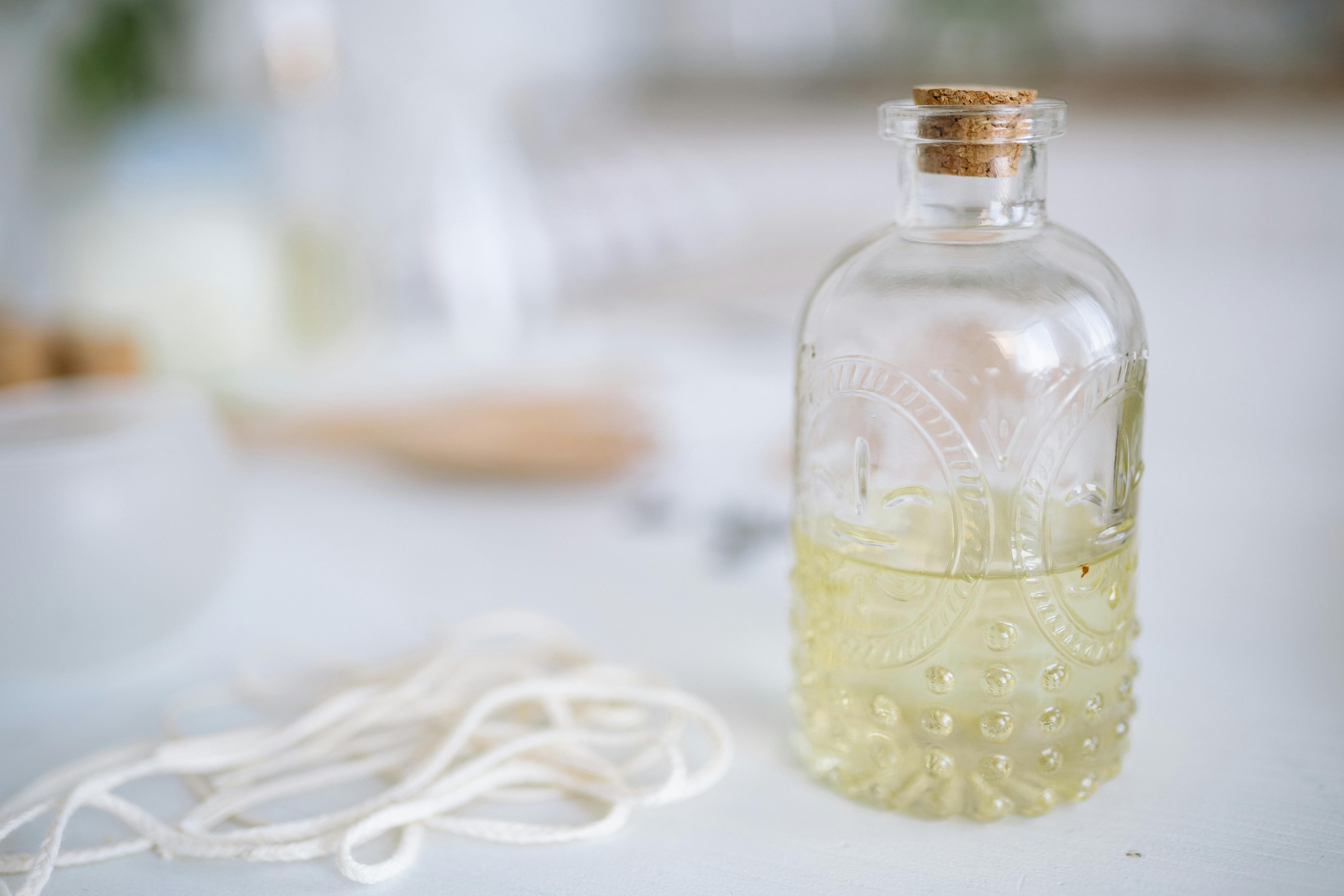 Top Fragrance Notes Explained (Simple Guide)